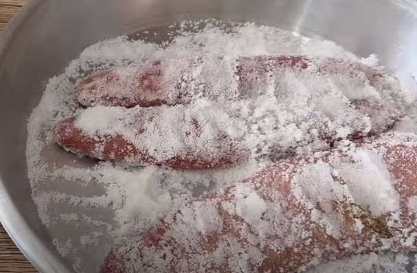 Bottarga curing